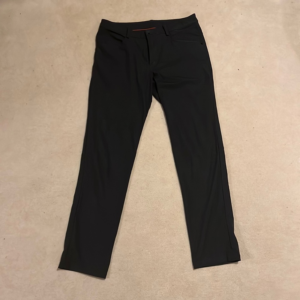 Lululemon ABC pants. Dark Gray.